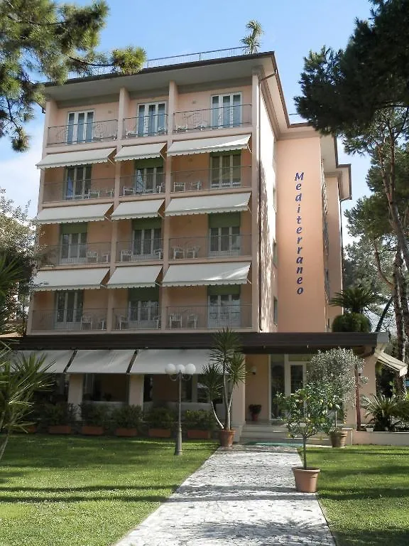 Hotel Mediterraneo Marina di Pietrasanta 3*,